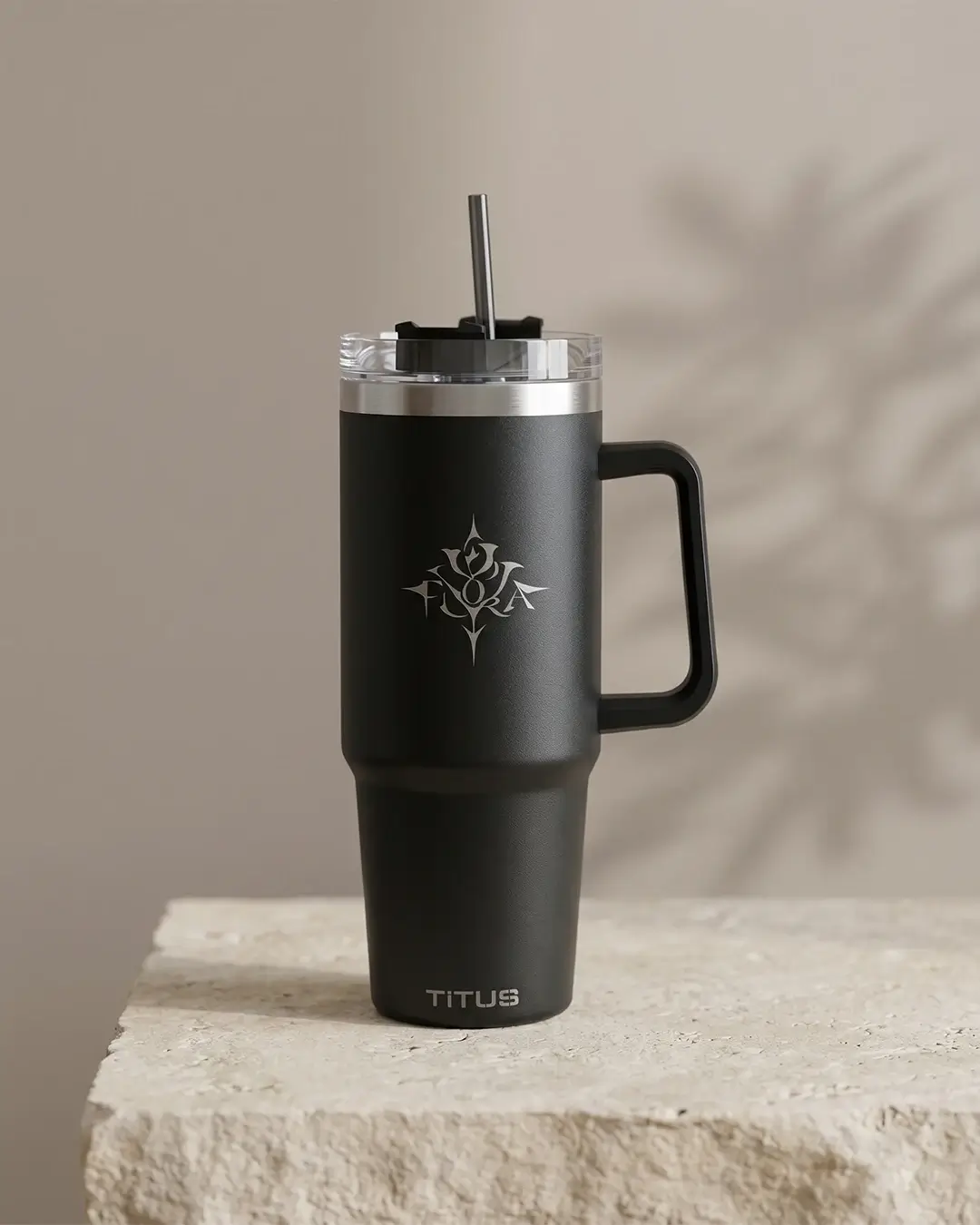 Custom travel mugs, 30 oz straw and handle